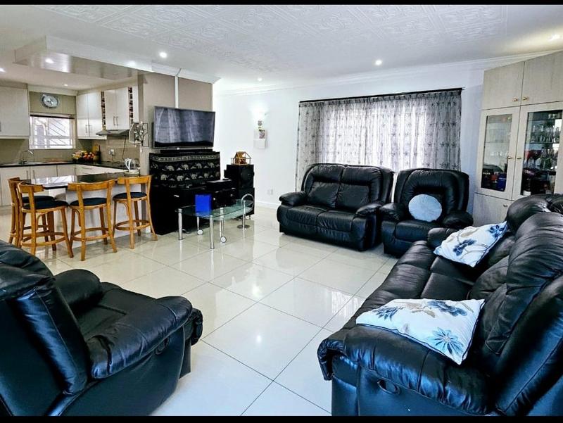 3 Bedroom Property for Sale in Strand Western Cape